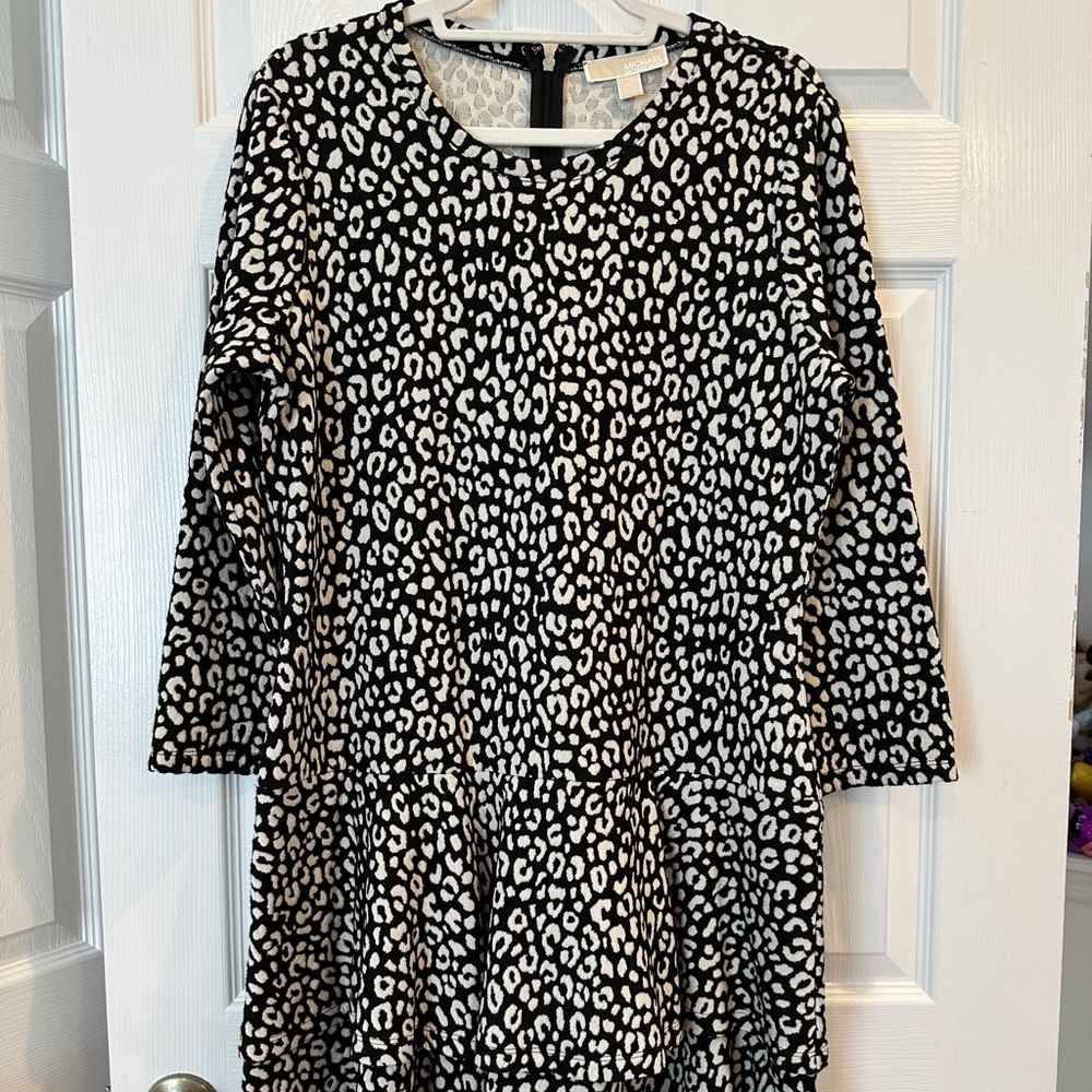 Michael Kors long sleeved drop waisted dress XL